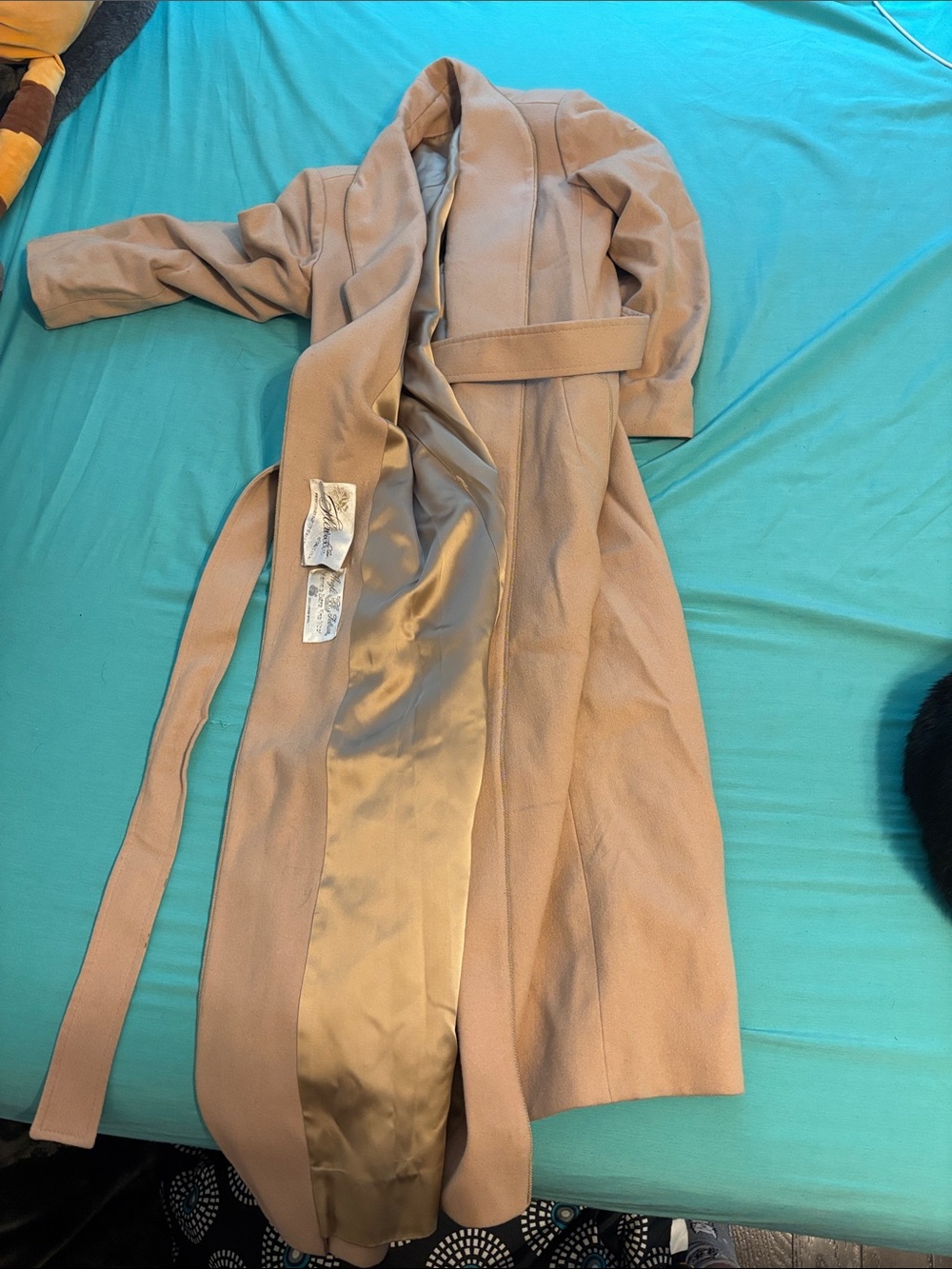 Women’s Long Belted Fleurette Wool Trench Coat - size small-medium